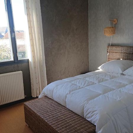 Apartament Chez David Bressuire Zewnętrze zdjęcie